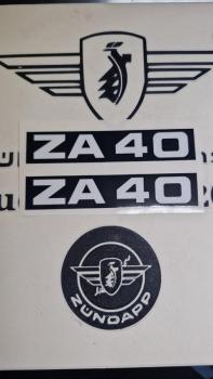 Zündapp Aufkleber 2 x " ZA 40 " wie Original auf schwarzem Hintergrund  Typ 460 Seitendeckel 446-10.100