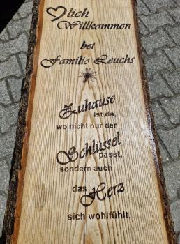 Tür Aufsteller ca 35 x 90 cm samt Füße und persönlicher Gravur