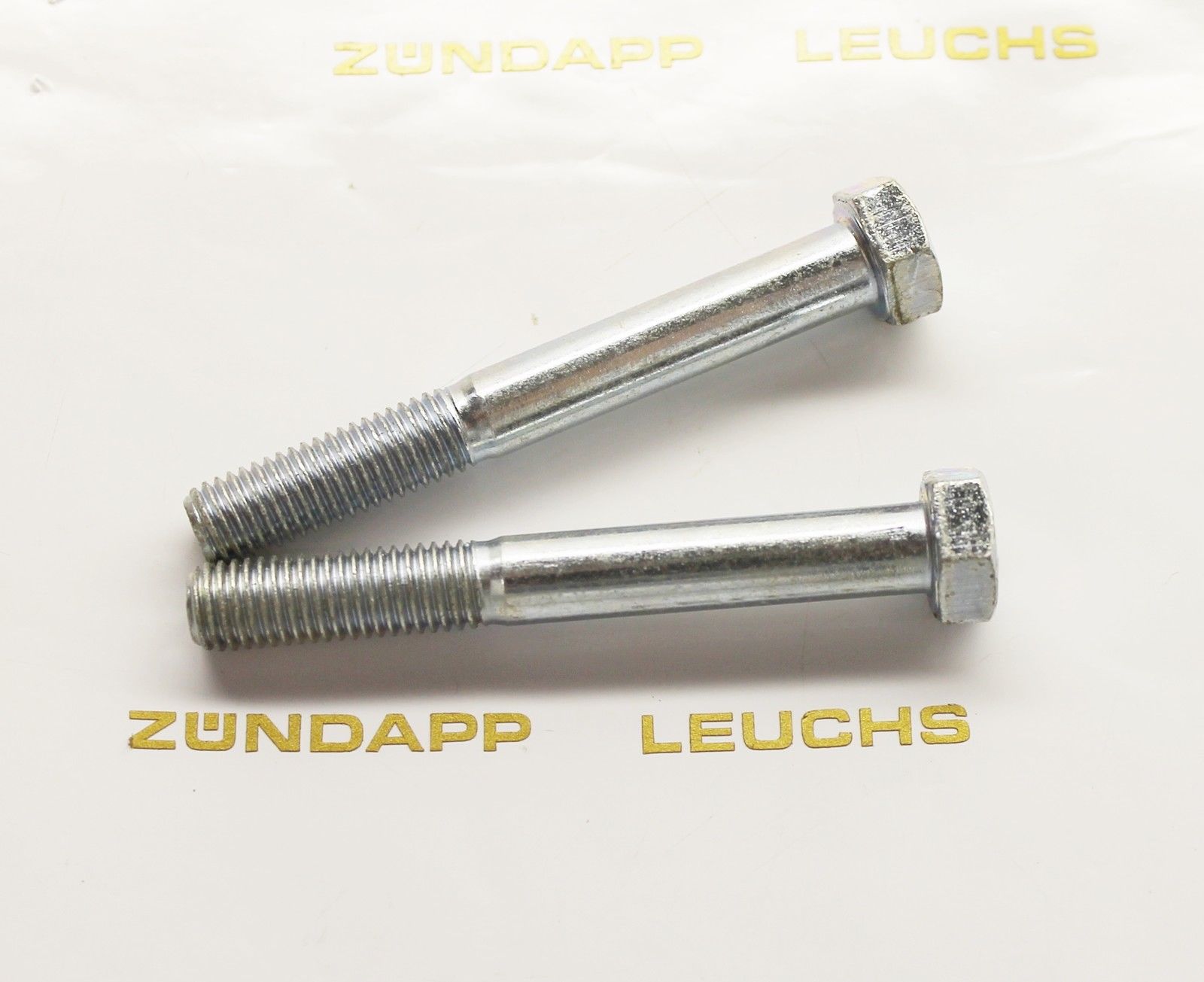 Zündapp® Dienst Leuchs Shop - Zündapp 2 x M7 x 55mm Schraube für Sitzbank /  Heckteil
