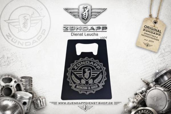 Zündapp Kultöffner „Benzin & Bier“ – Edelstahl Flaschenöffner im Scheckkartenformat – Schwarz
