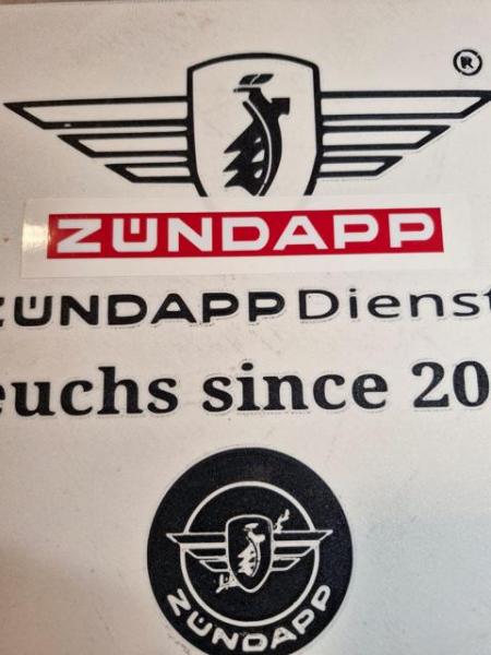 Zündapp Aufkleber Schrift " Zündapp " Rot mit Weißer Schrift  126 x 15 mm
