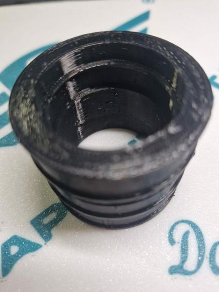 Zündapp Ansauggummi KS 125 WC & KS 175 und Laverda LZ 285-04.209 TPU