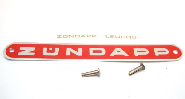 1 x Zündapp Sitzbank Emblem Rot 1,5x13cm + Nieten