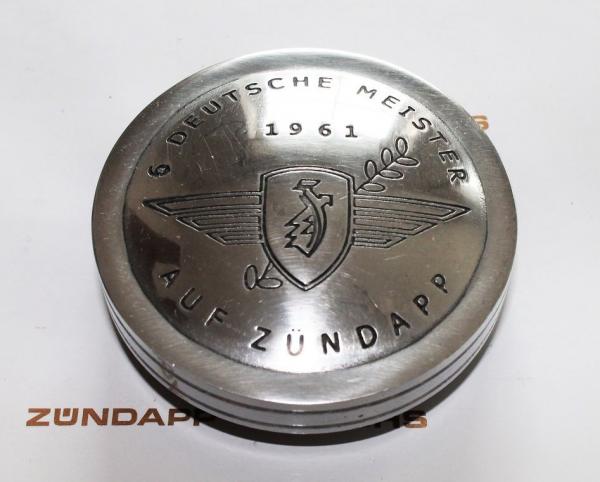 Zündapp Tankdeckel 6 Deutsche Meister 1961 auf Zündapp 40mm Cawi HQ NEU